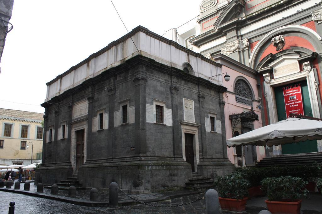 Charming Apartment Napoli Dış mekan fotoğraf